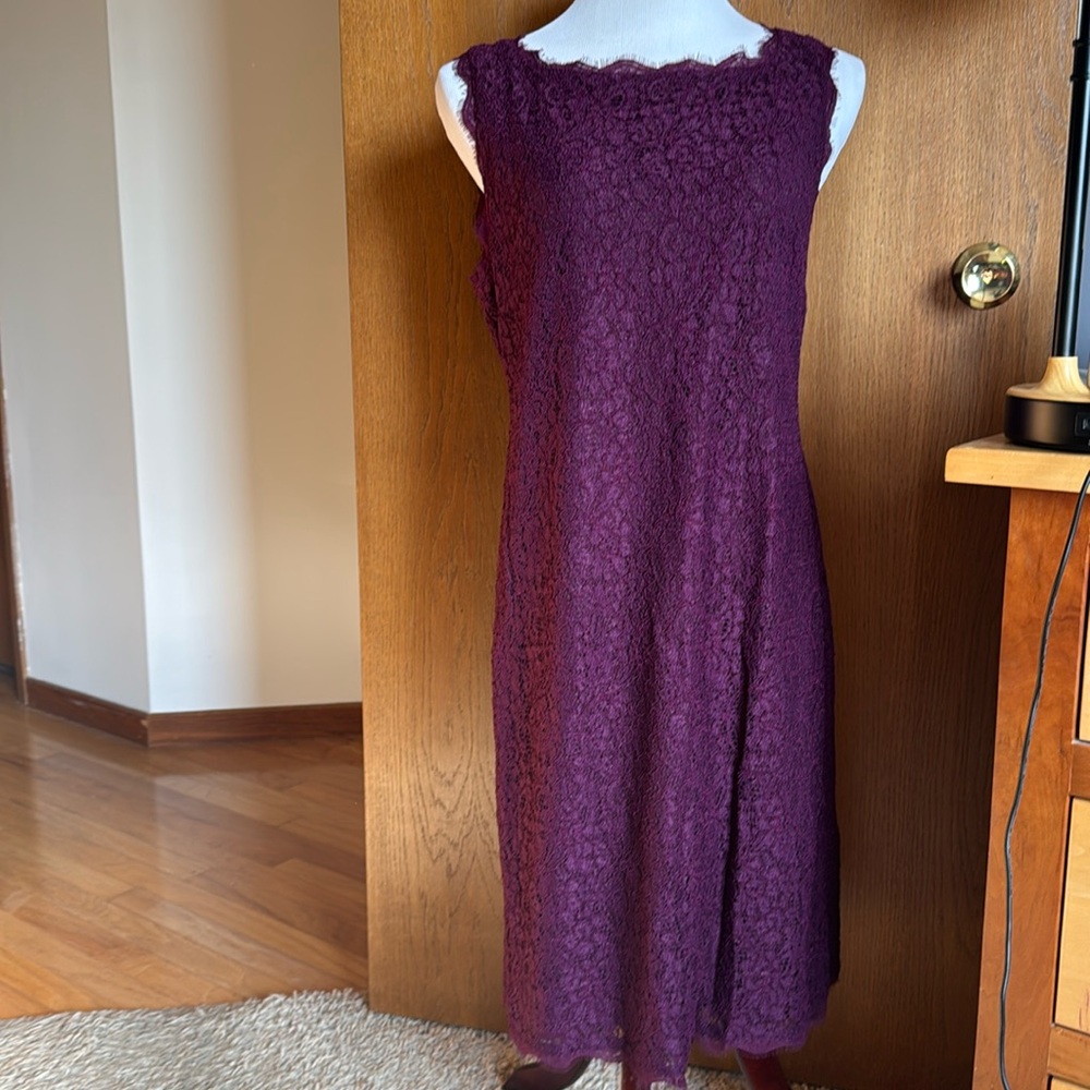 Adrianna Papell Eggplant Sleeveless Lace Dress Size 16